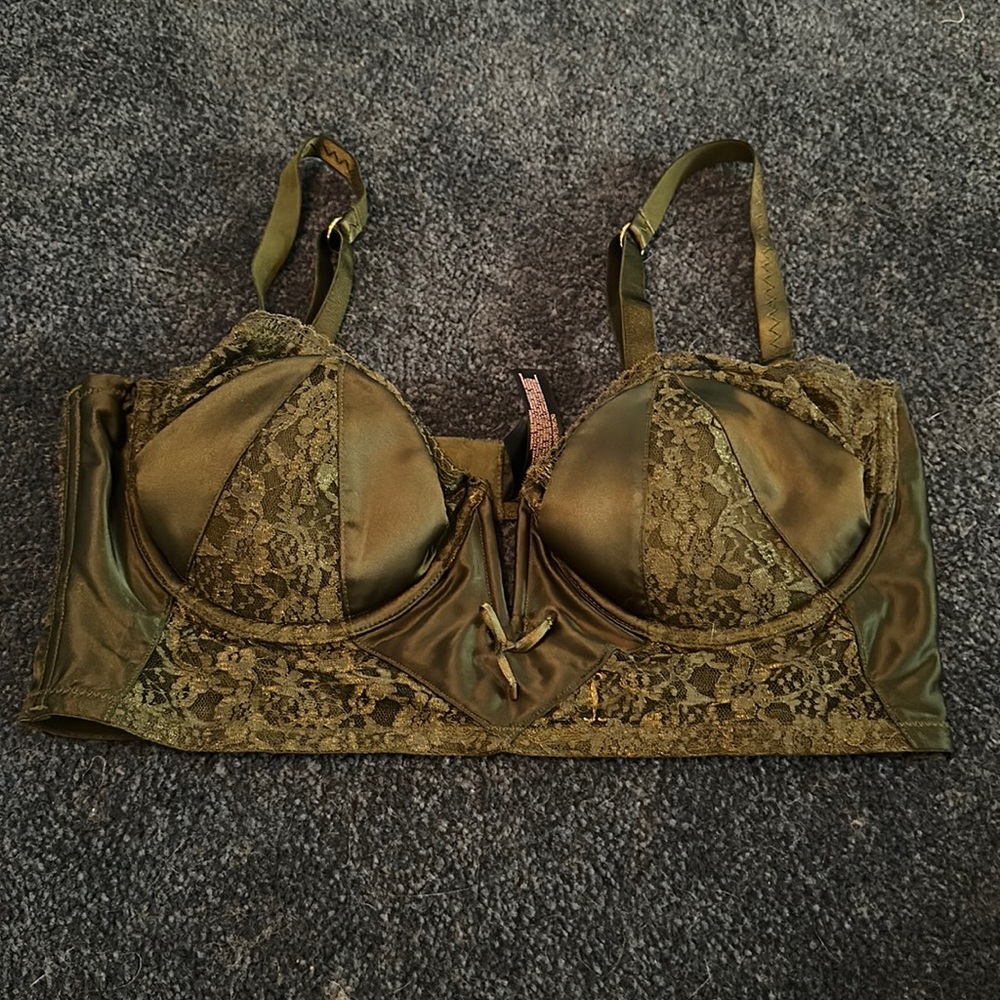 Victorias Secret Sexy green demi bra 36D